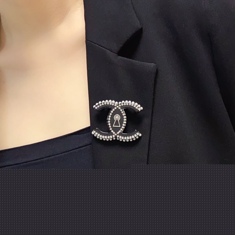 Ch*el brooches